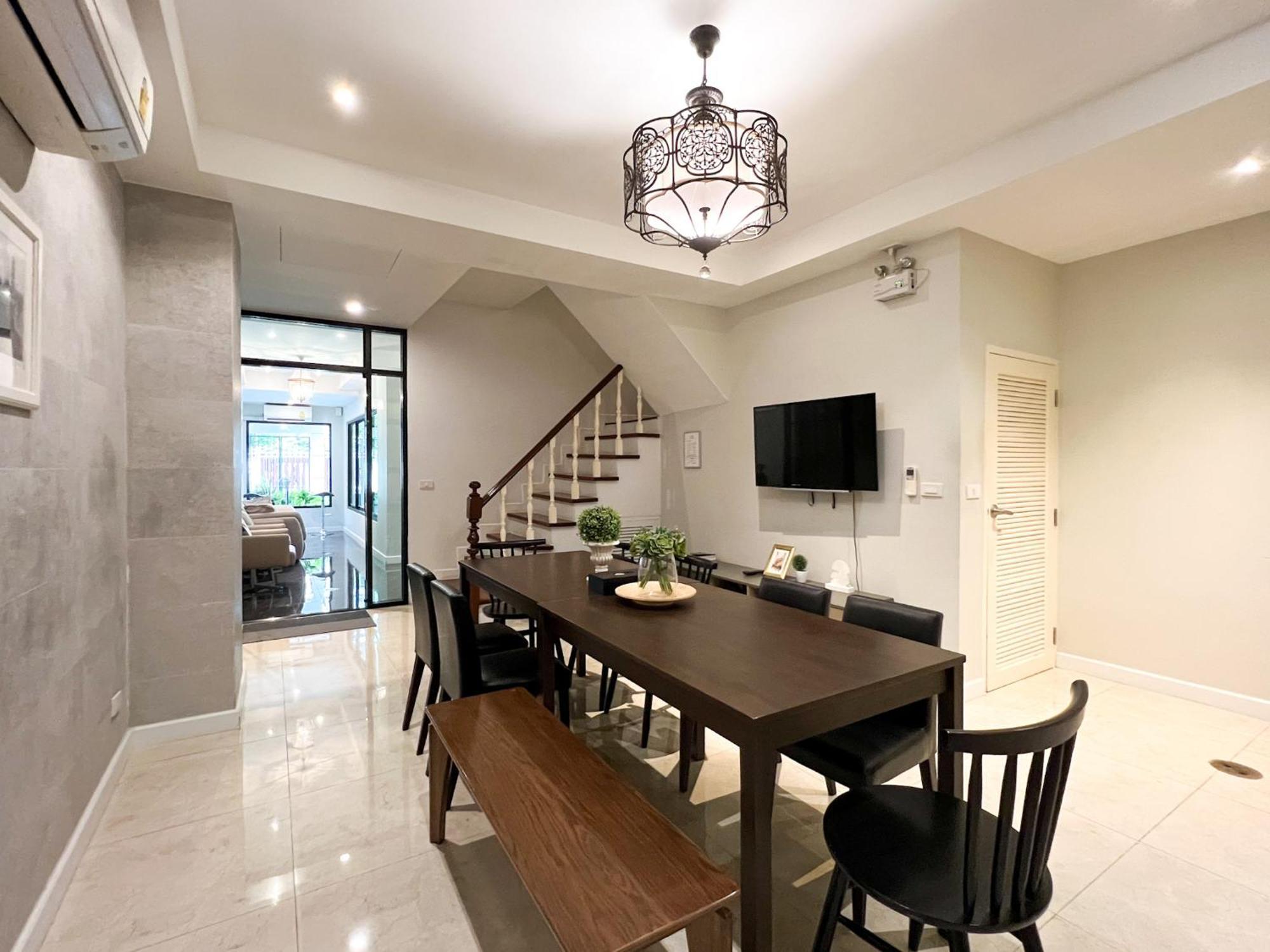 Neveu Premier Residence : Ratchada Bangkok Exteriér fotografie